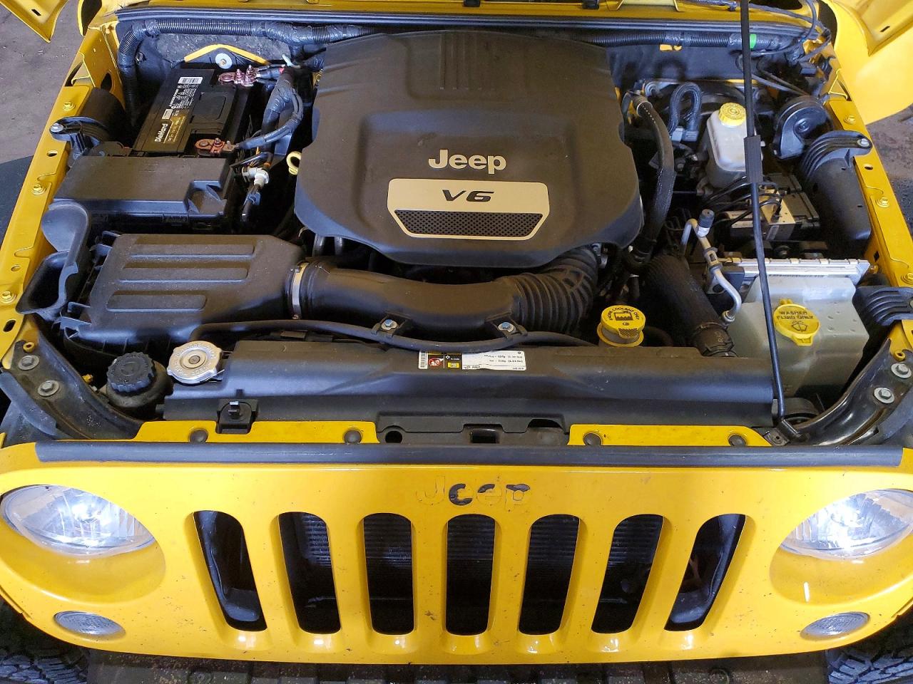 2015 JEEP WRANGLER UNLIMITED SPORT photo 12