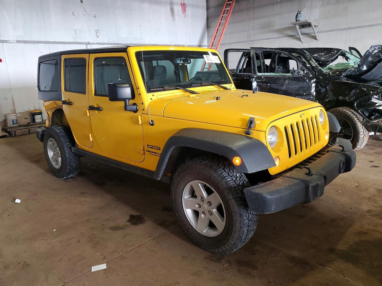 2015 JEEP WRANGLER UNLIMITED SPORT photo 4