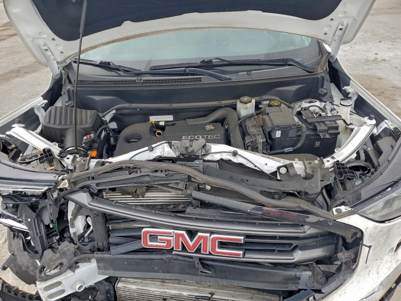 2019 GMC TERRAIN SLT photo 11