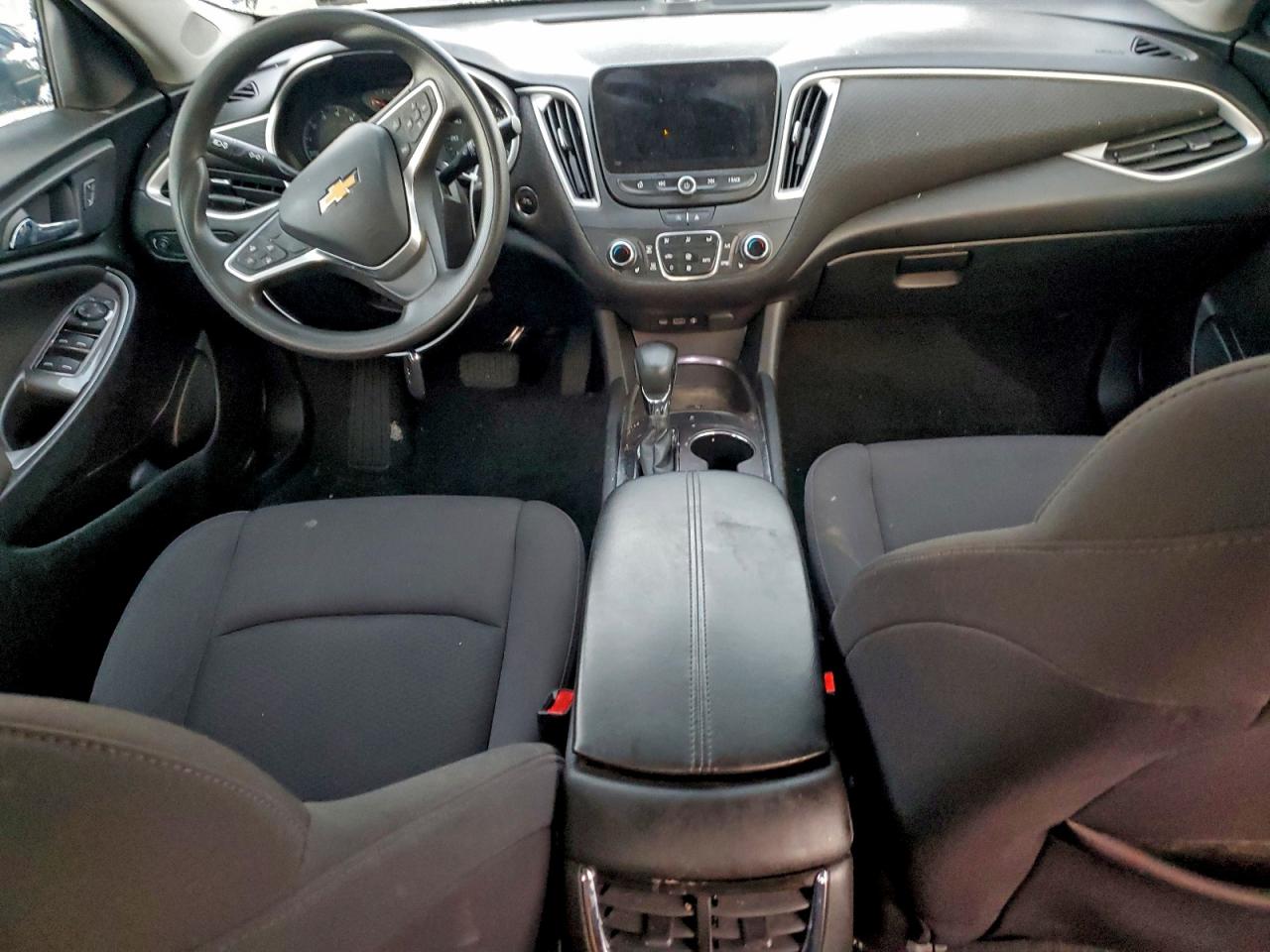 2022 CHEVROLET MALIBU LT photo 8