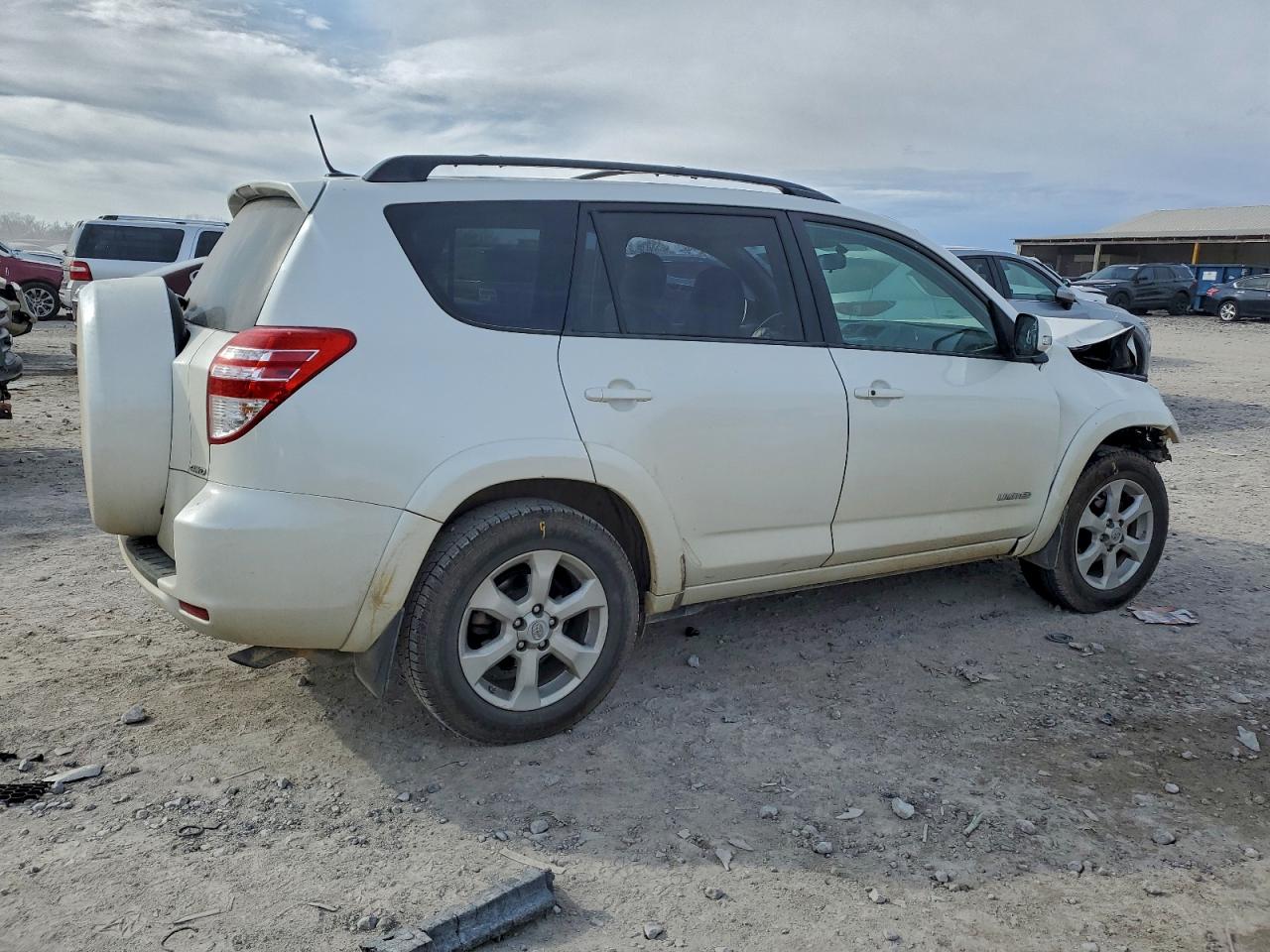 2009 TOYOTA RAV4 LIMITED photo 3