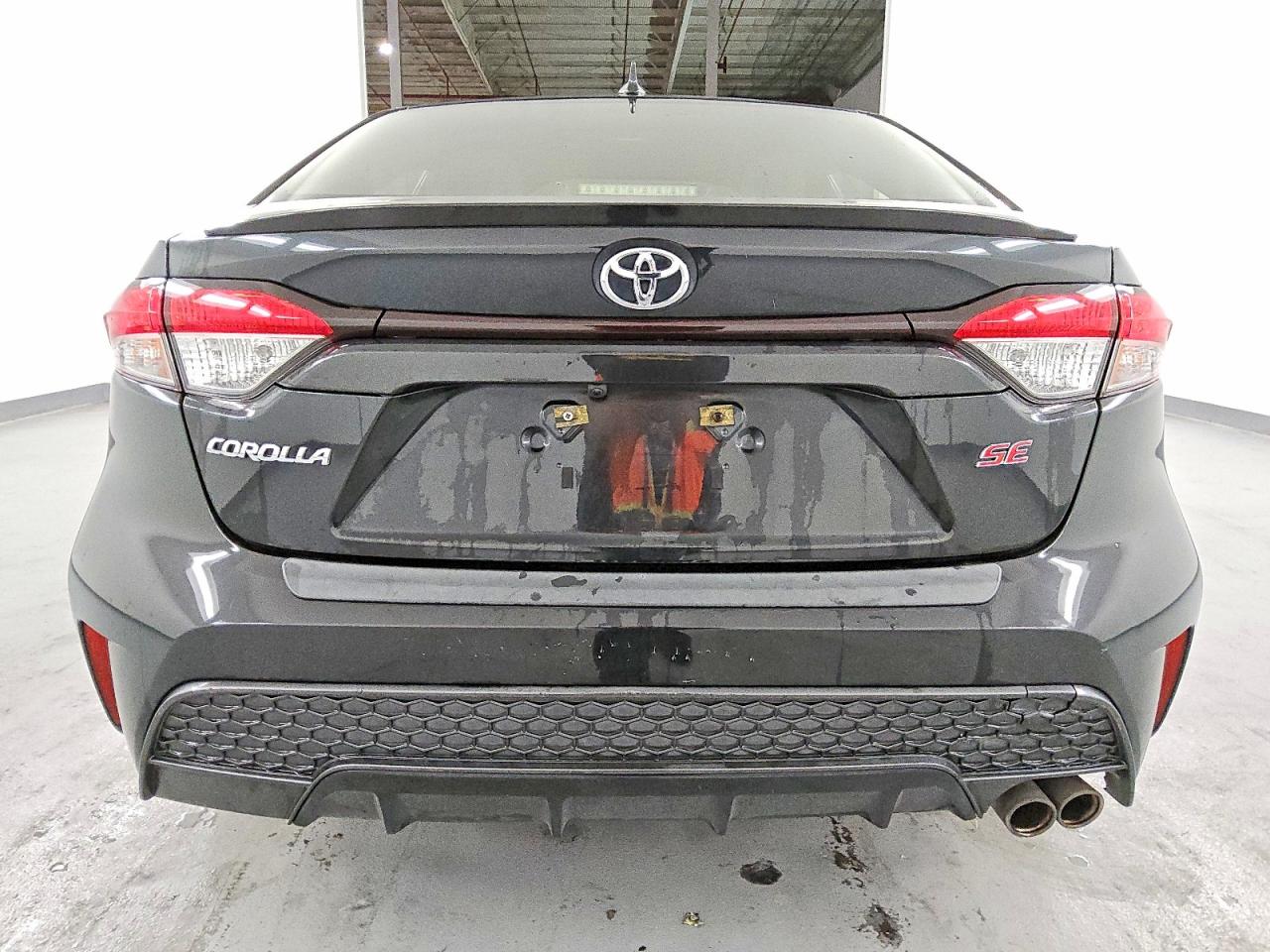 2020 TOYOTA COROLLA SE photo 6