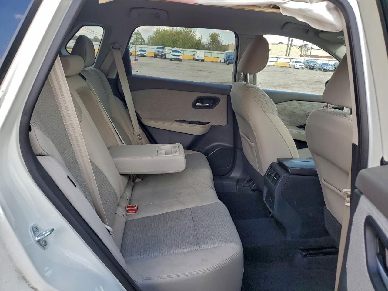2021 NISSAN ROGUE SV photo 11