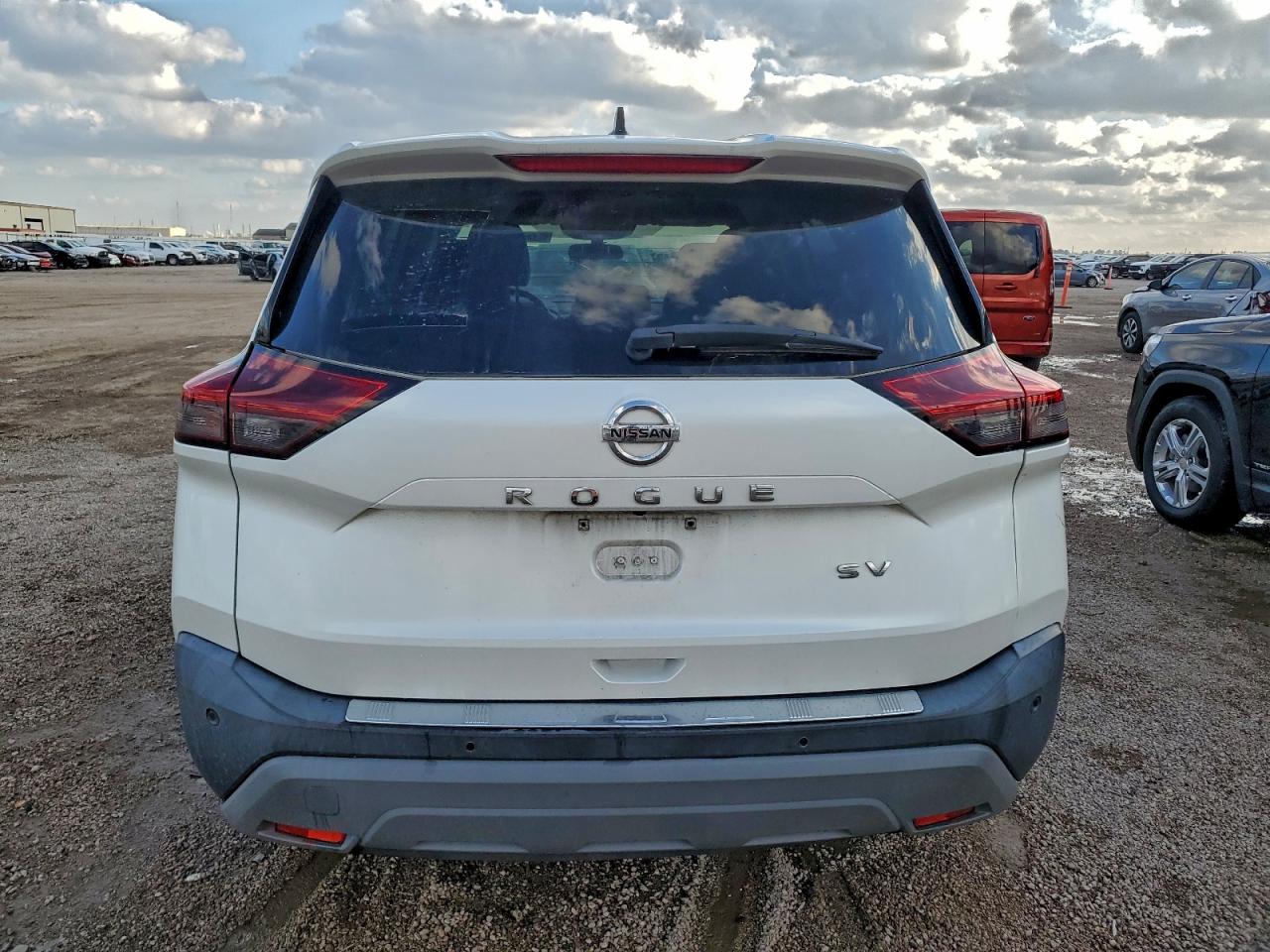 2021 NISSAN ROGUE SV photo 6