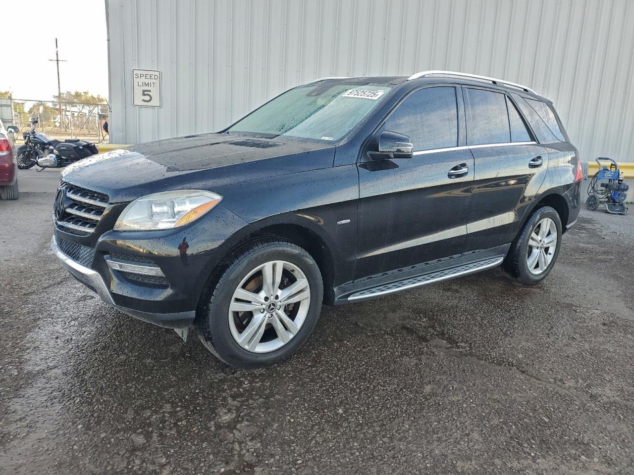 2012 MERCEDES-BENZ ML