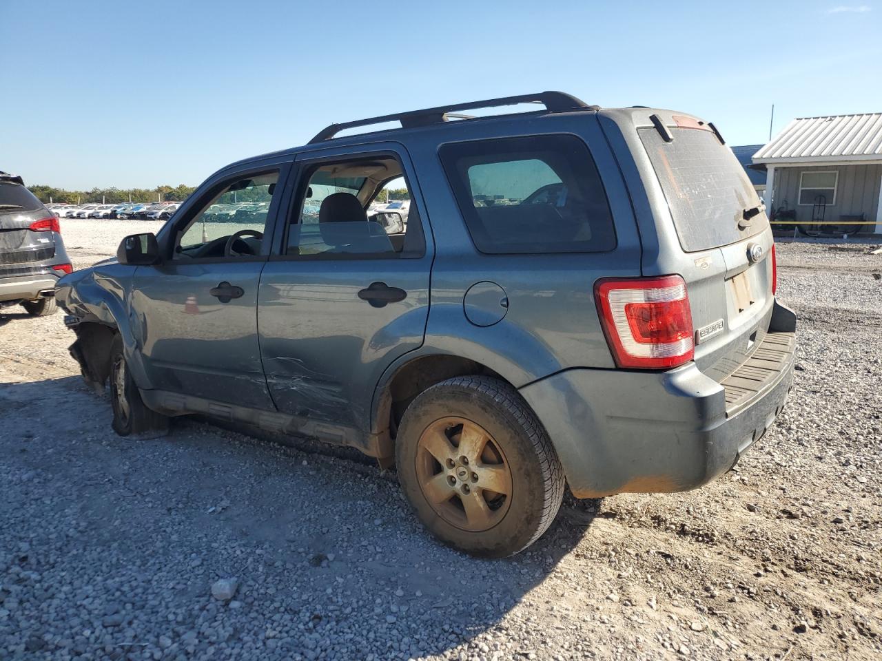 2012 FORD ESCAPE XLS photo 2