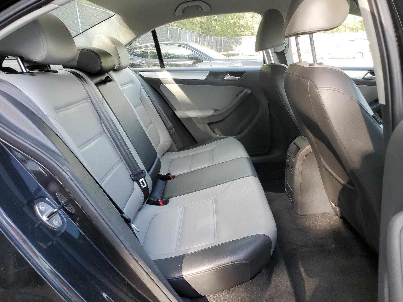 2014 VOLKSWAGEN JETTA HYBRID photo 10
