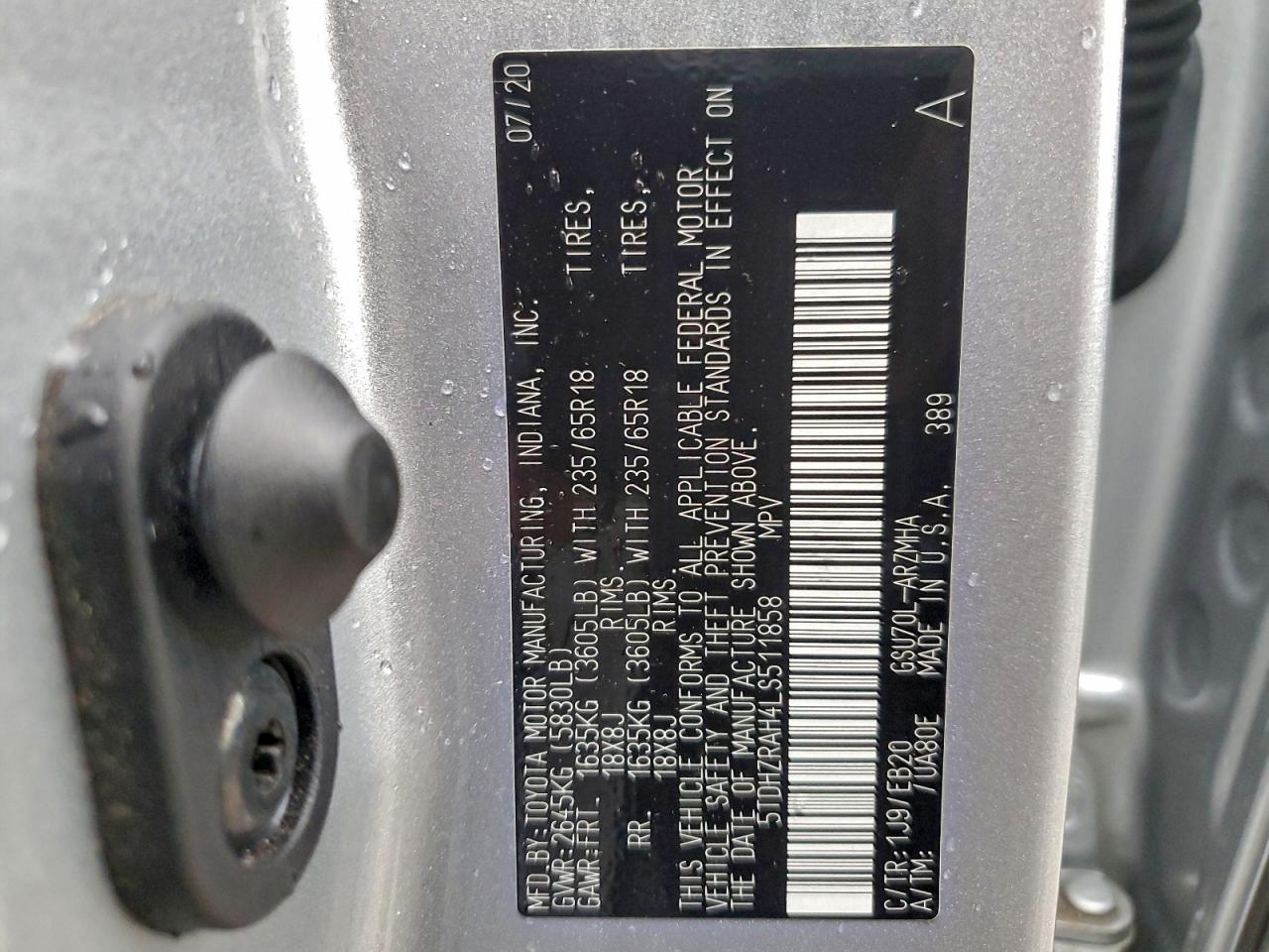 2020 TOYOTA HIGHLANDER XLE photo 13