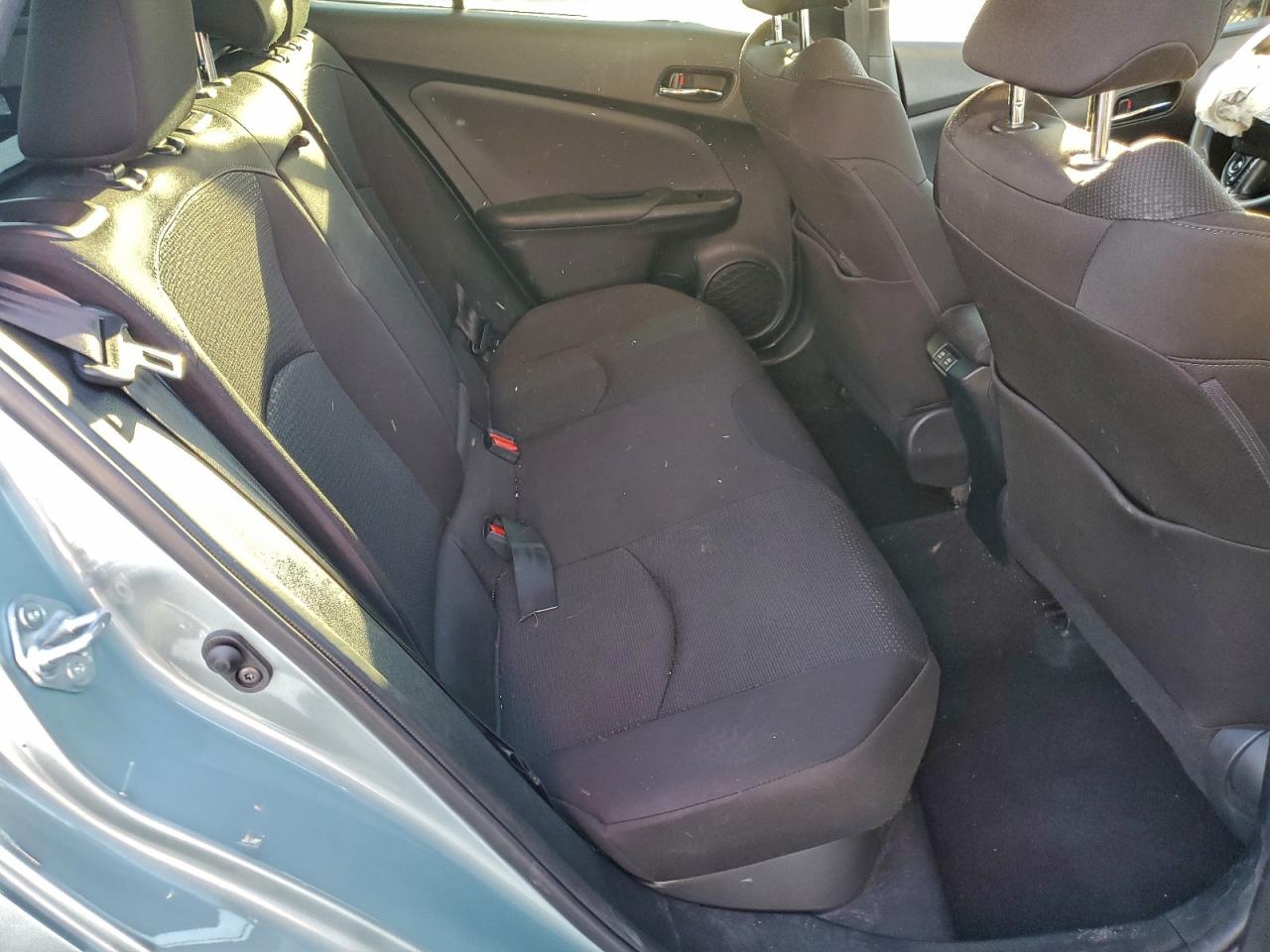 2019 TOYOTA PRIUS photo 10