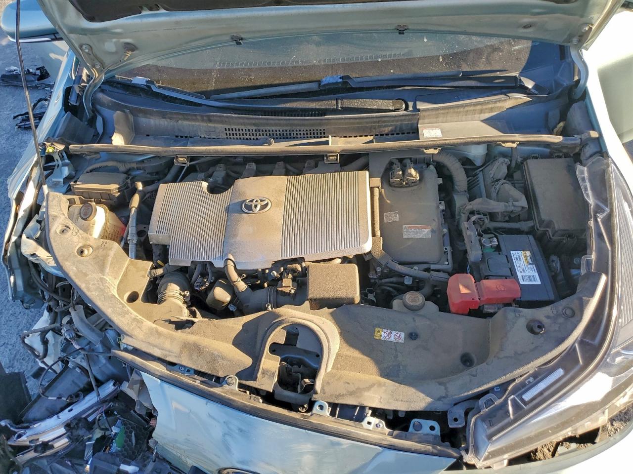 2019 TOYOTA PRIUS photo 11
