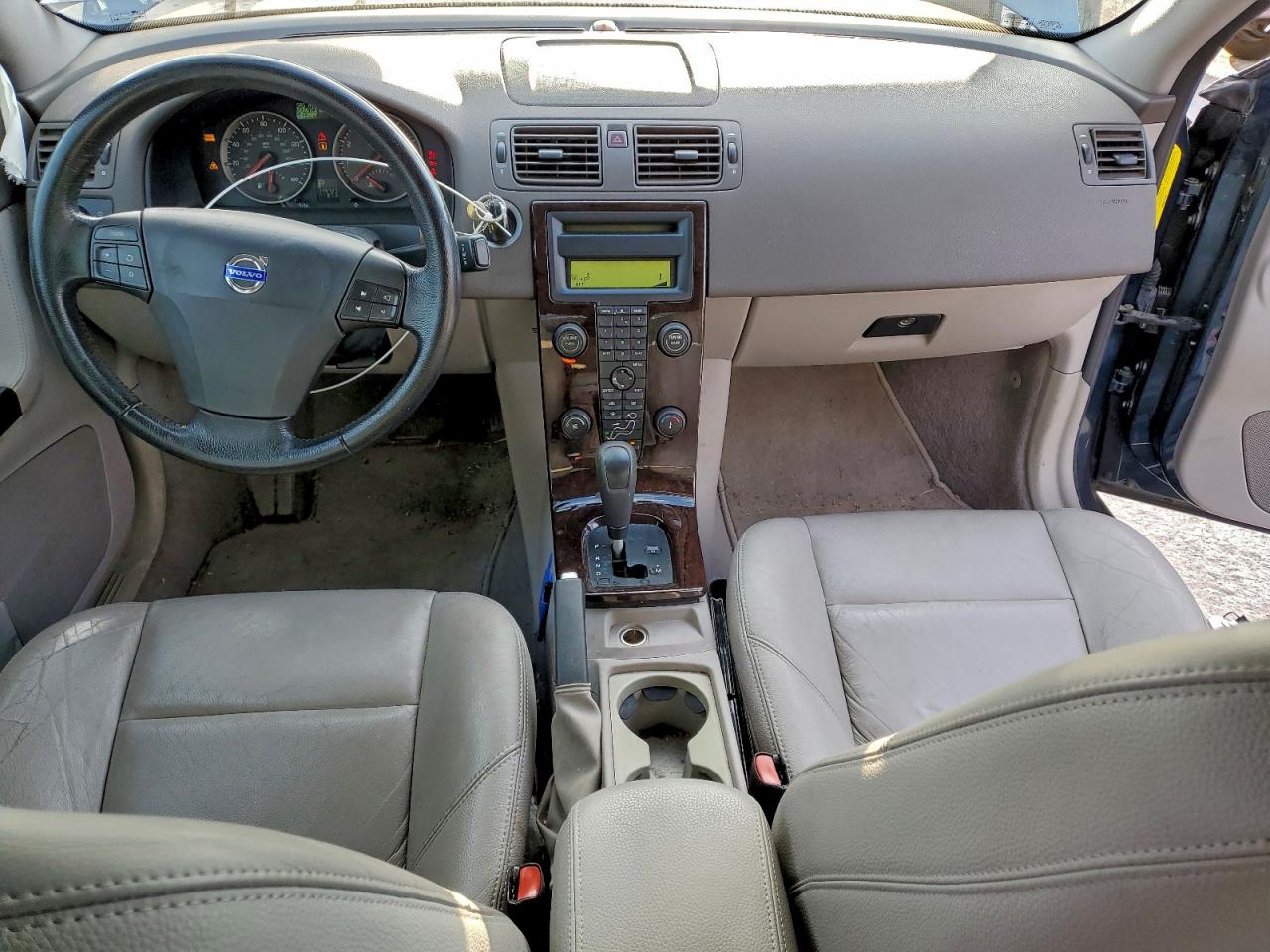 2007 VOLVO S40 2.4I photo 8
