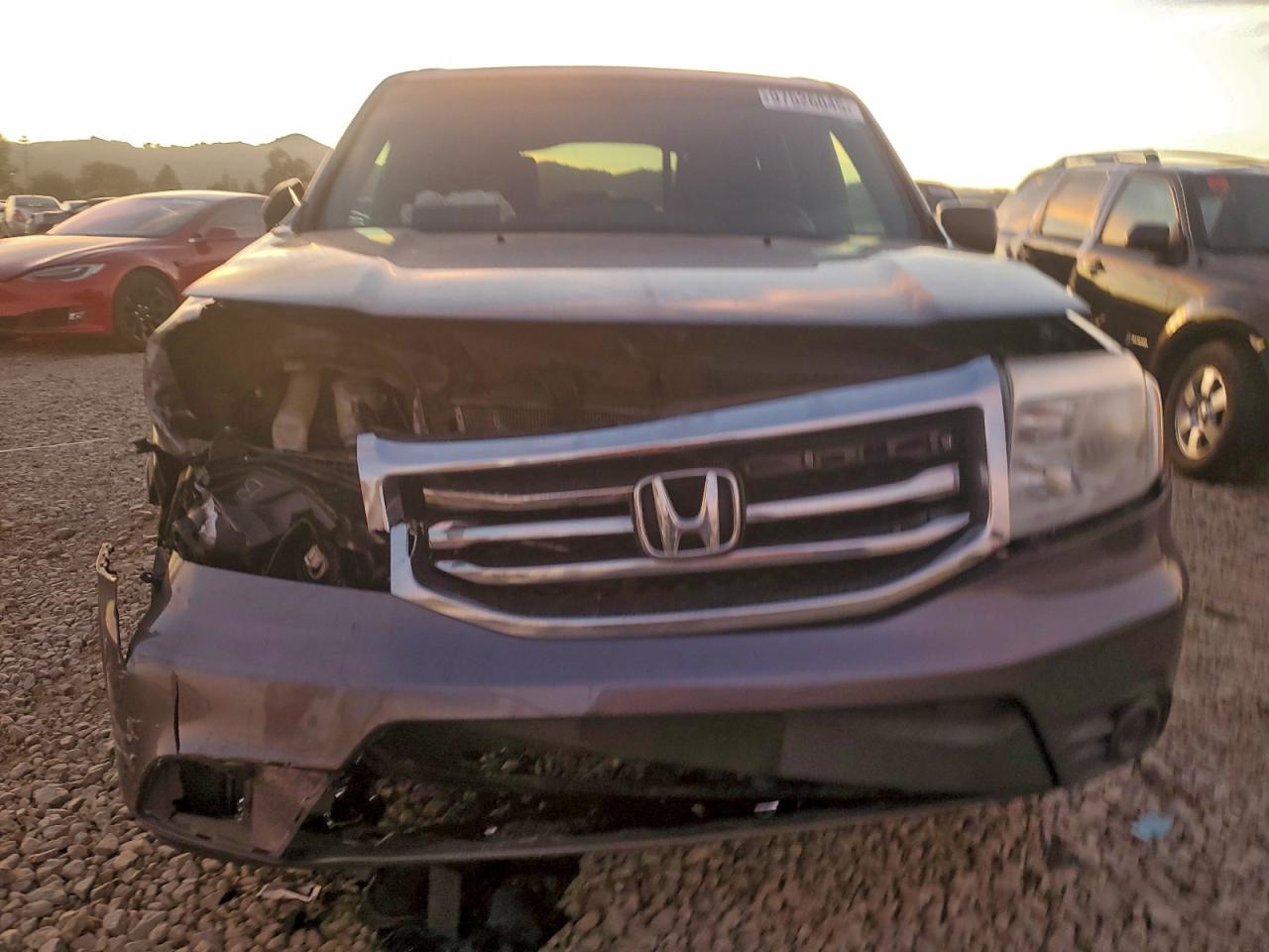 2015 HONDA PILOT LX photo 5