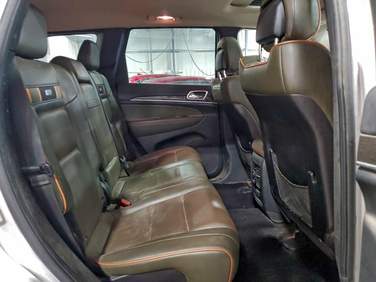 2011 JEEP GRAND CHEROKEE LAREDO photo 11