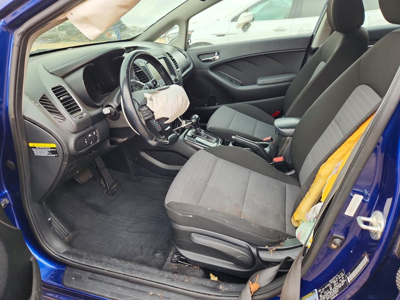 2018 KIA FORTE LX photo 7