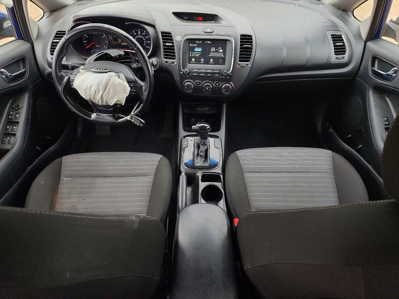 2018 KIA FORTE LX photo 8