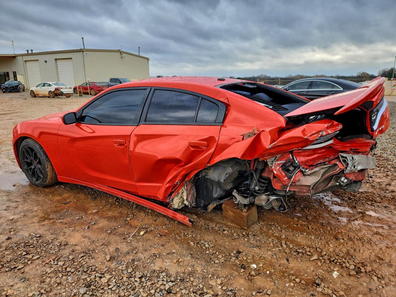 2018 DODGE CHARGER SXT photo 2