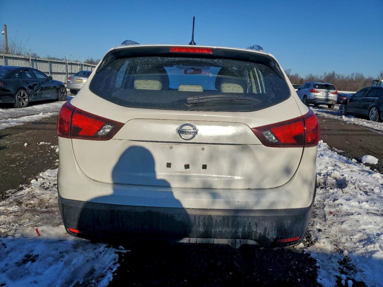 2018 NISSAN ROGUE SPORT S photo 6