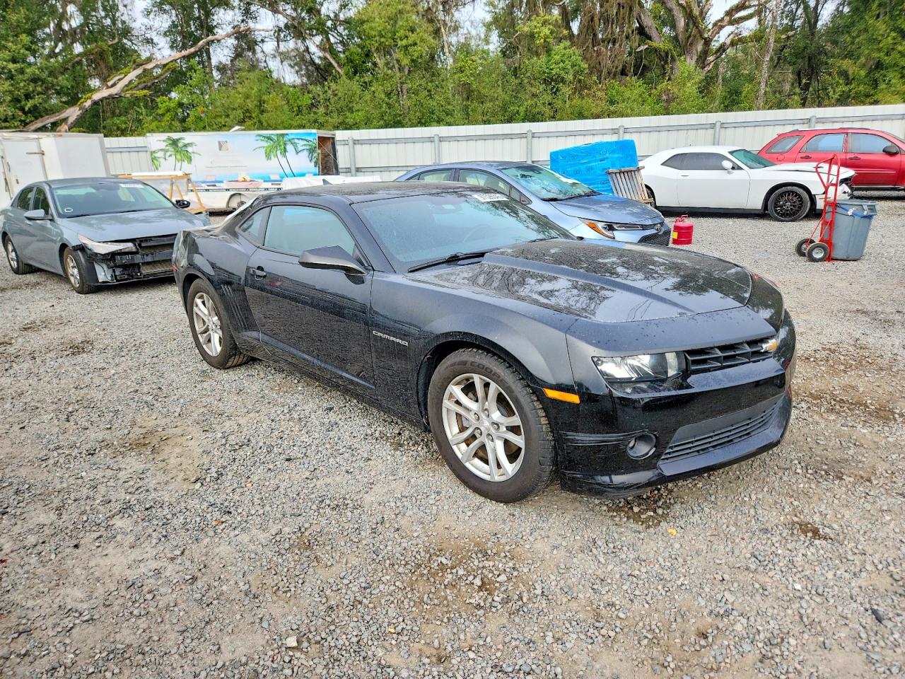 2015 CHEVROLET CAMARO LT photo 4