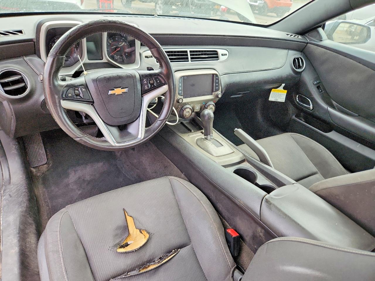 2015 CHEVROLET CAMARO LT photo 8