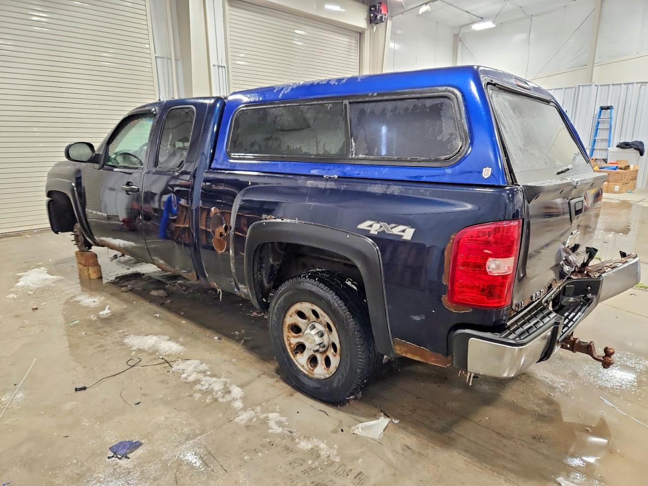 2007 CHEVROLET SILVERADO K1500 photo 2