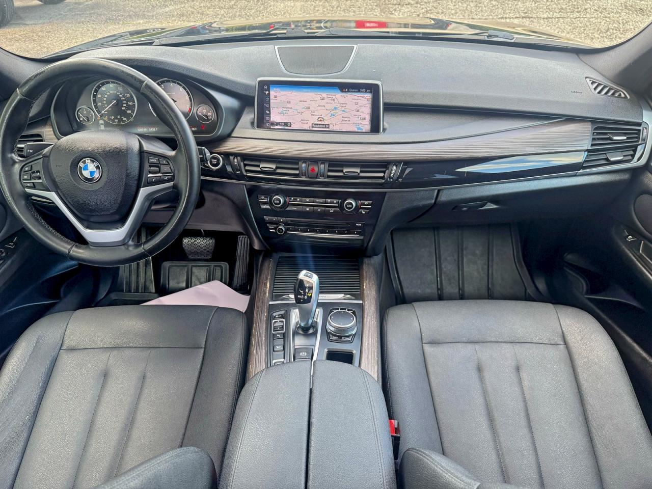 2017 BMW X5 XDR40E photo 10