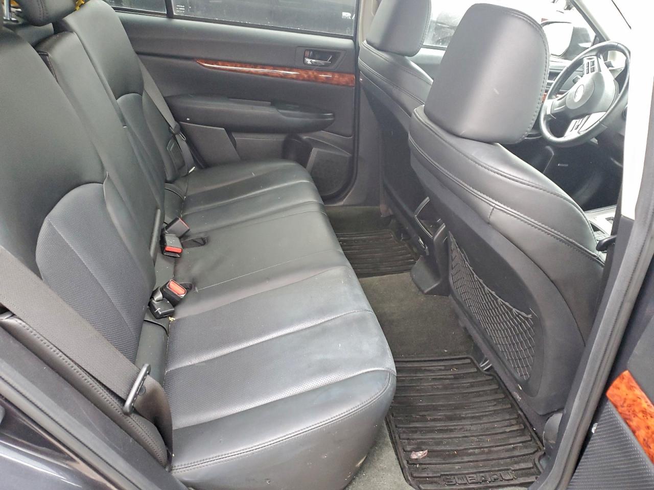 2012 SUBARU OUTBACK 3.6R LIMITED photo 11