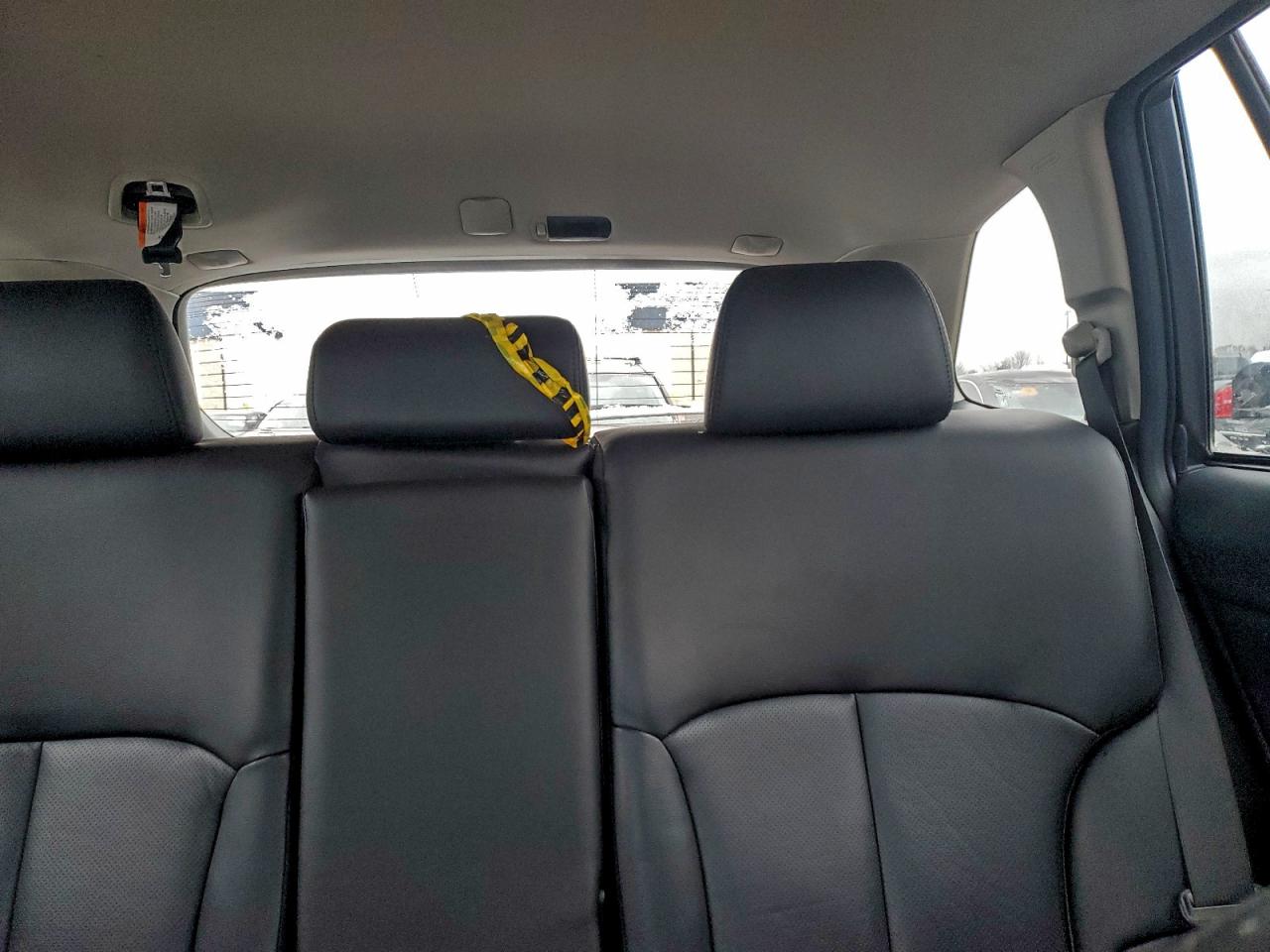 2012 SUBARU OUTBACK 3.6R LIMITED photo 10