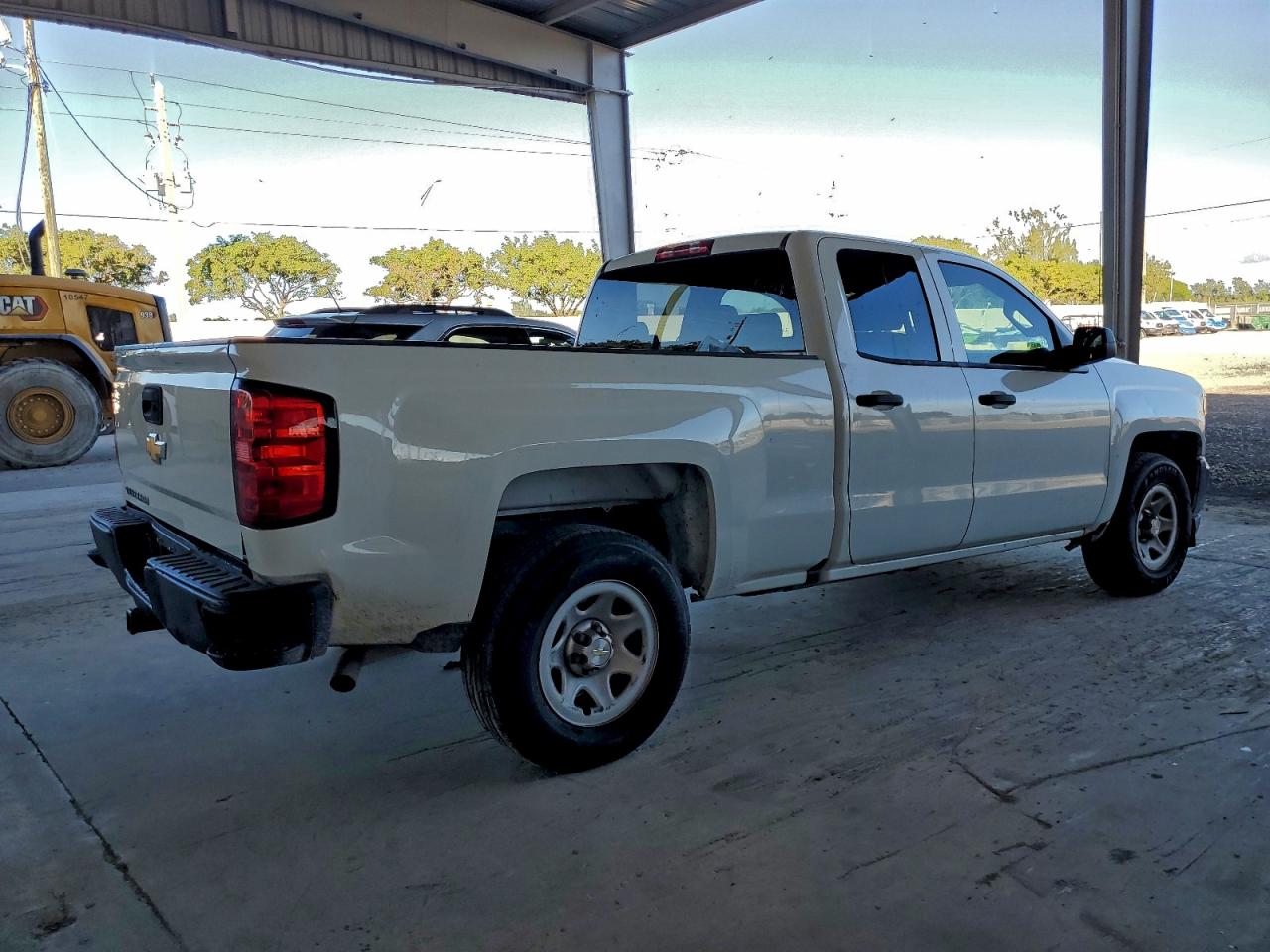 2016 CHEVROLET SILVERADO C1500 photo 3
