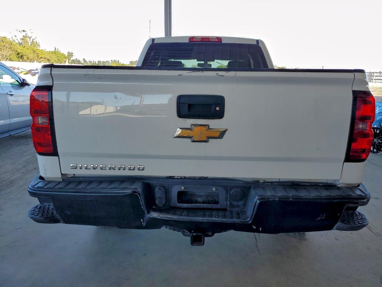 2016 CHEVROLET SILVERADO C1500 photo 6