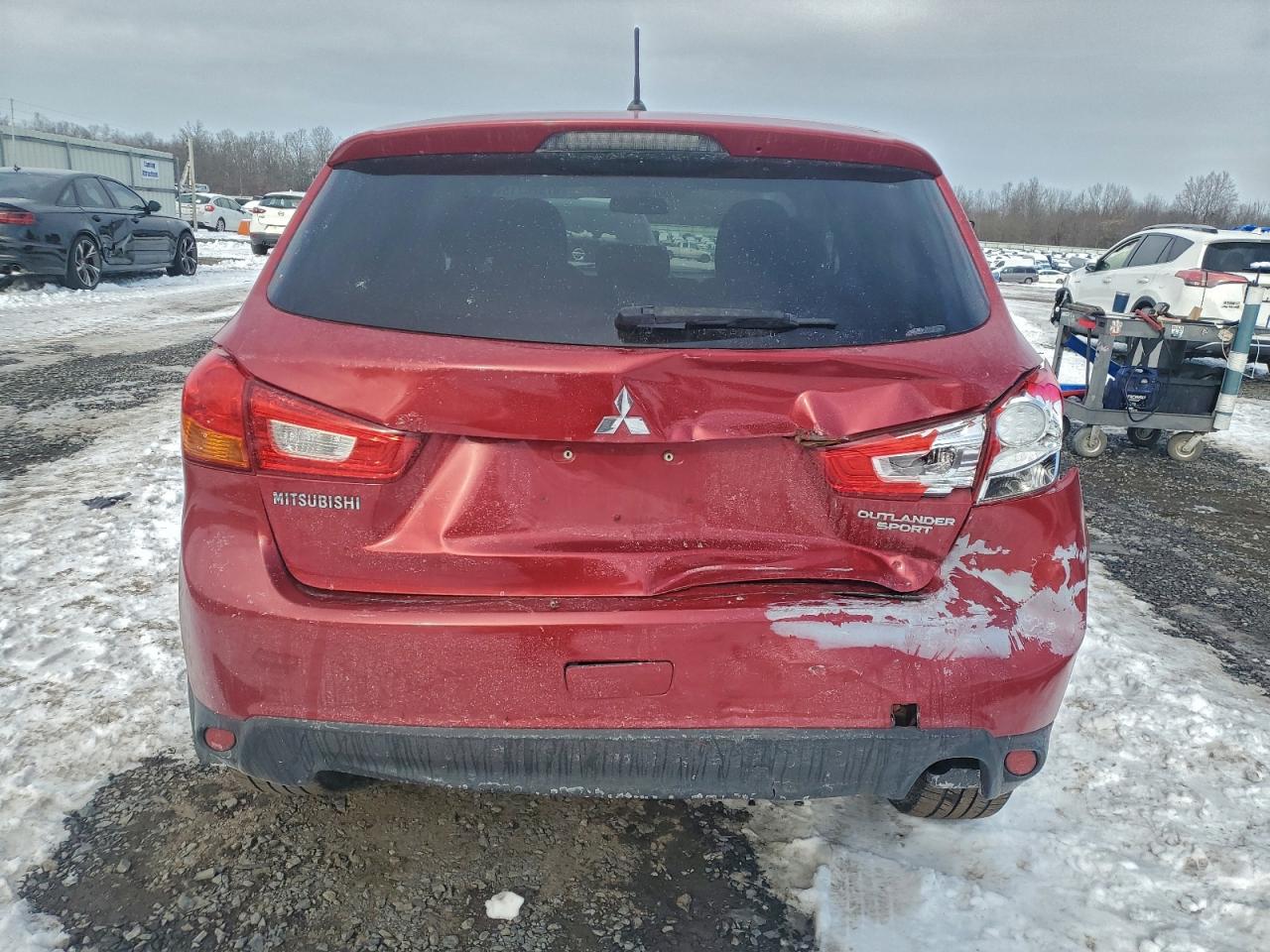 2014 MITSUBISHI OUTLANDER SPORT ES photo 6