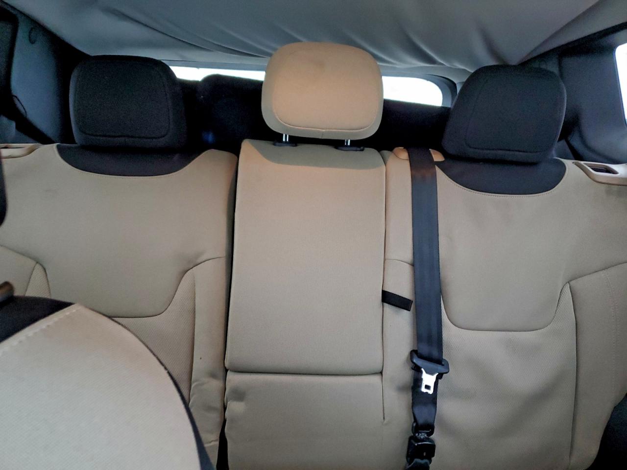 2017 JEEP RENEGADE LATITUDE photo 10
