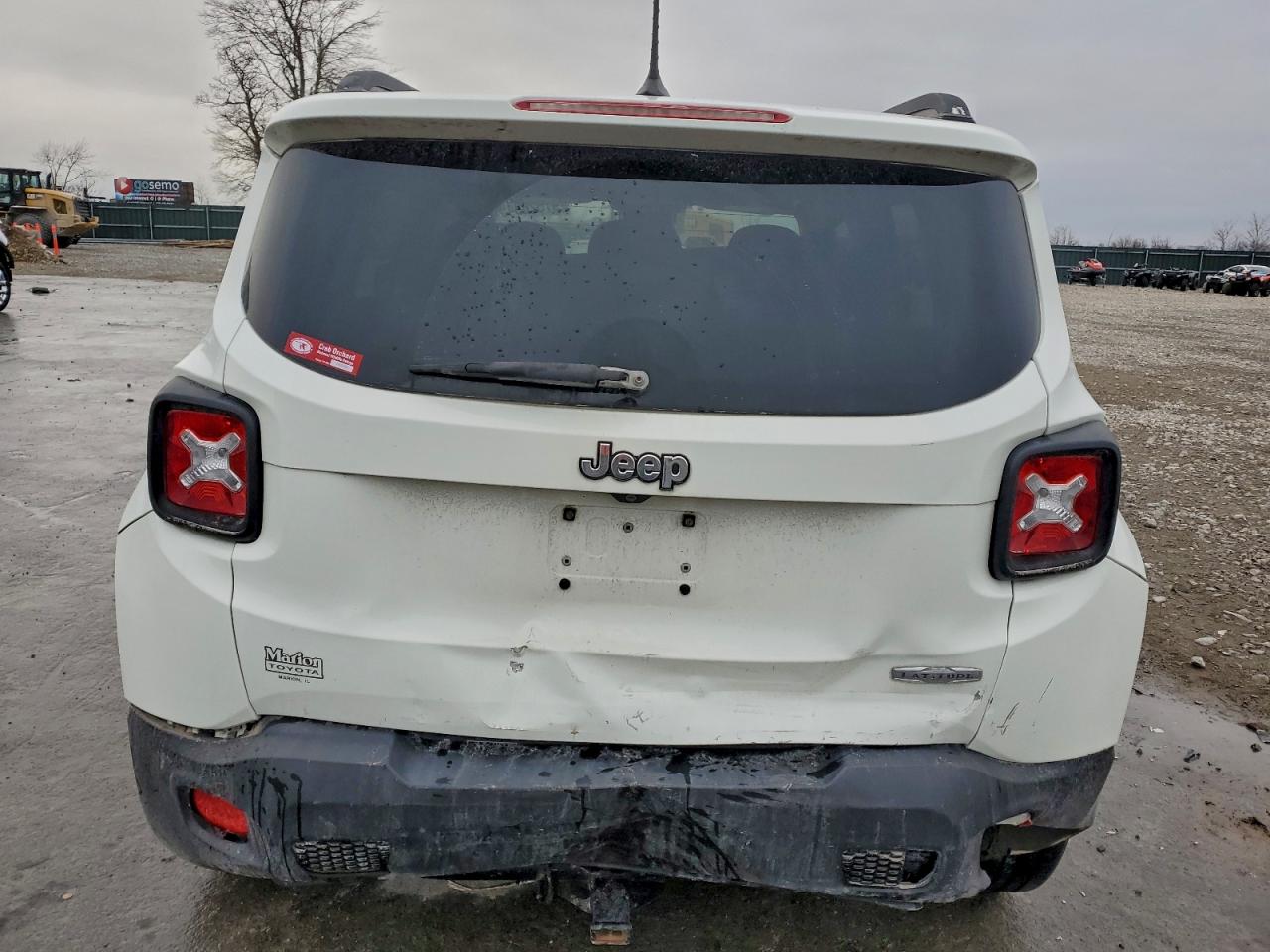 2017 JEEP RENEGADE LATITUDE photo 6