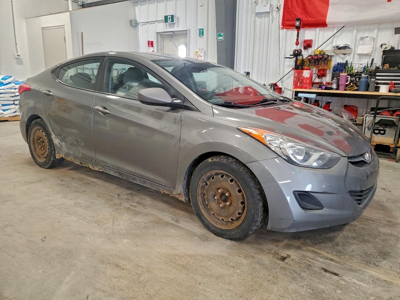 2013 HYUNDAI ELANTRA GLS photo 4
