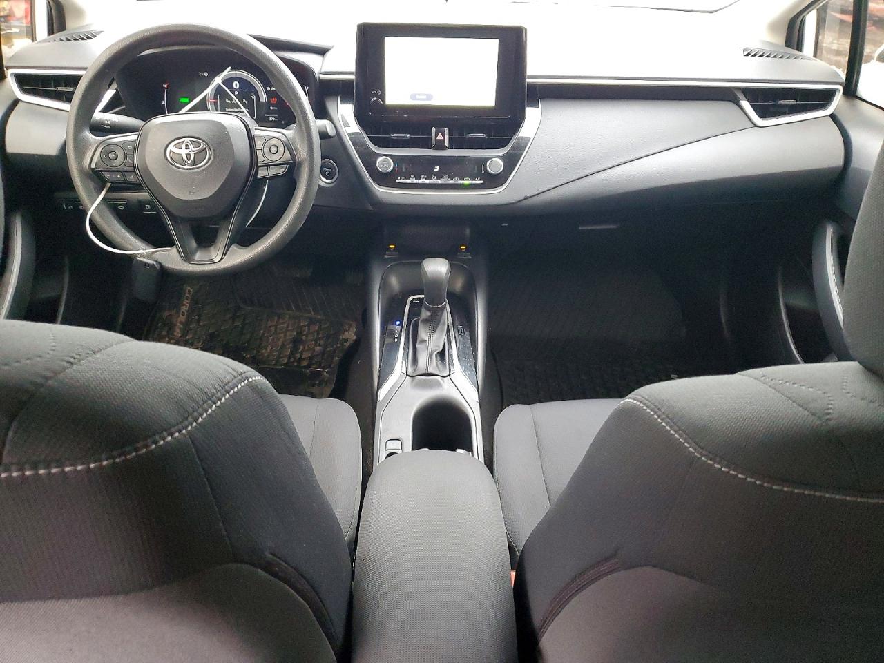 2023 TOYOTA COROLLA LE photo 8