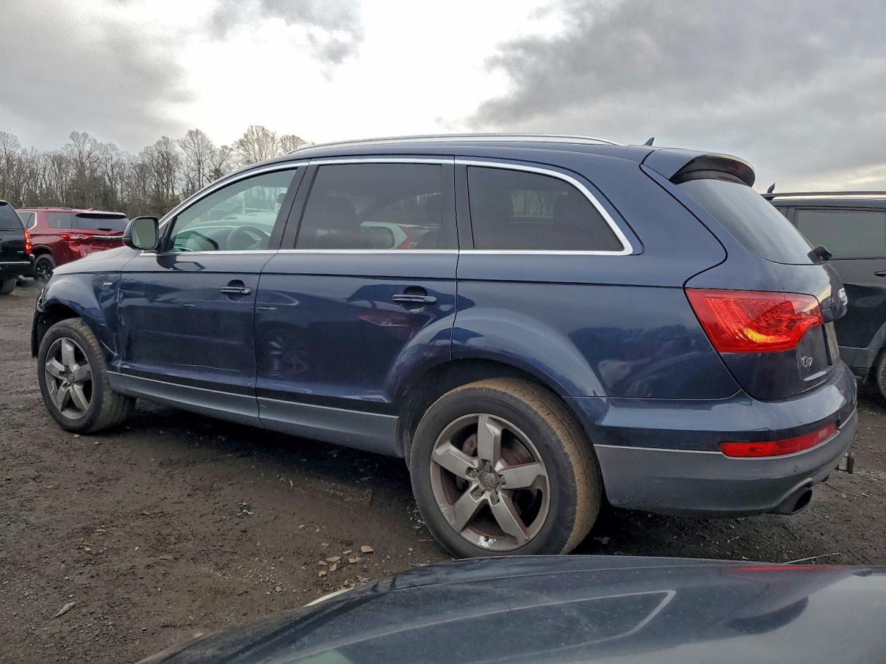 2013 AUDI Q7 PREMIUM PLUS photo 2