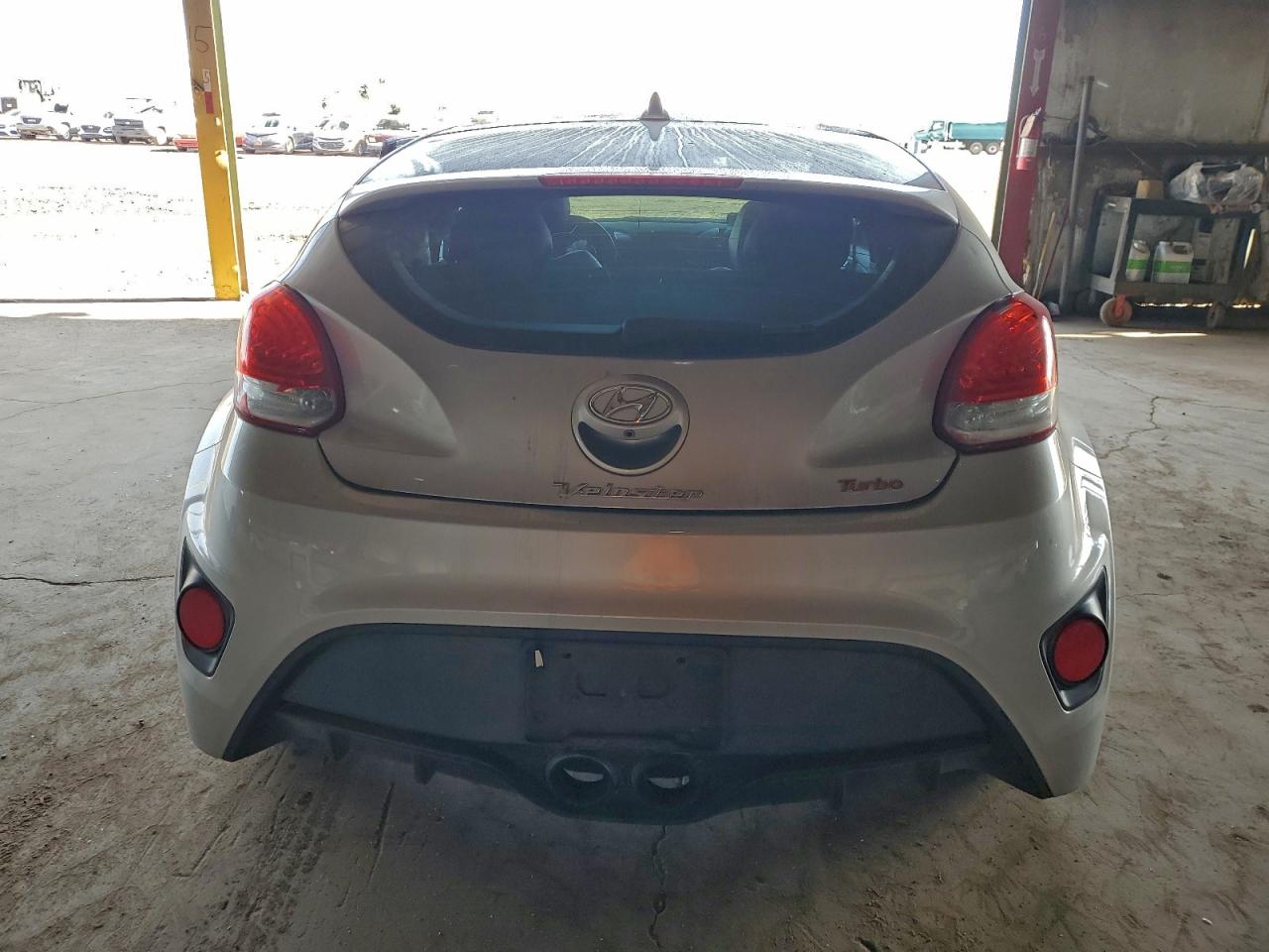 2015 HYUNDAI VELOSTER TURBO photo 6