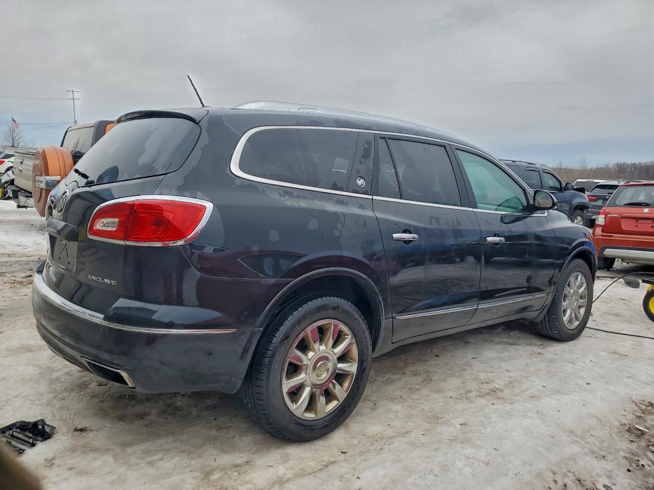2014 BUICK ENCLAVE photo 3