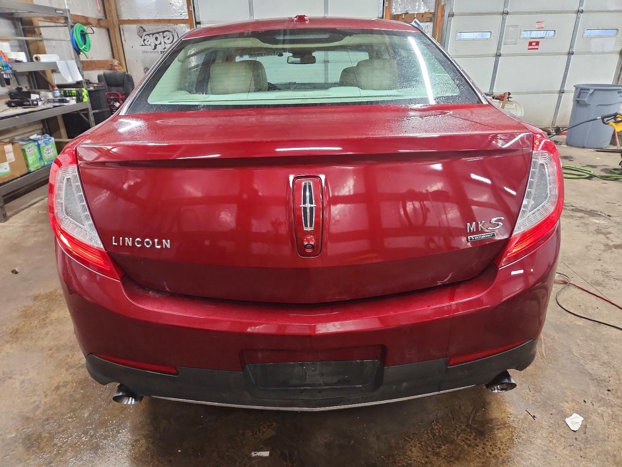 2014 LINCOLN MKS photo 6