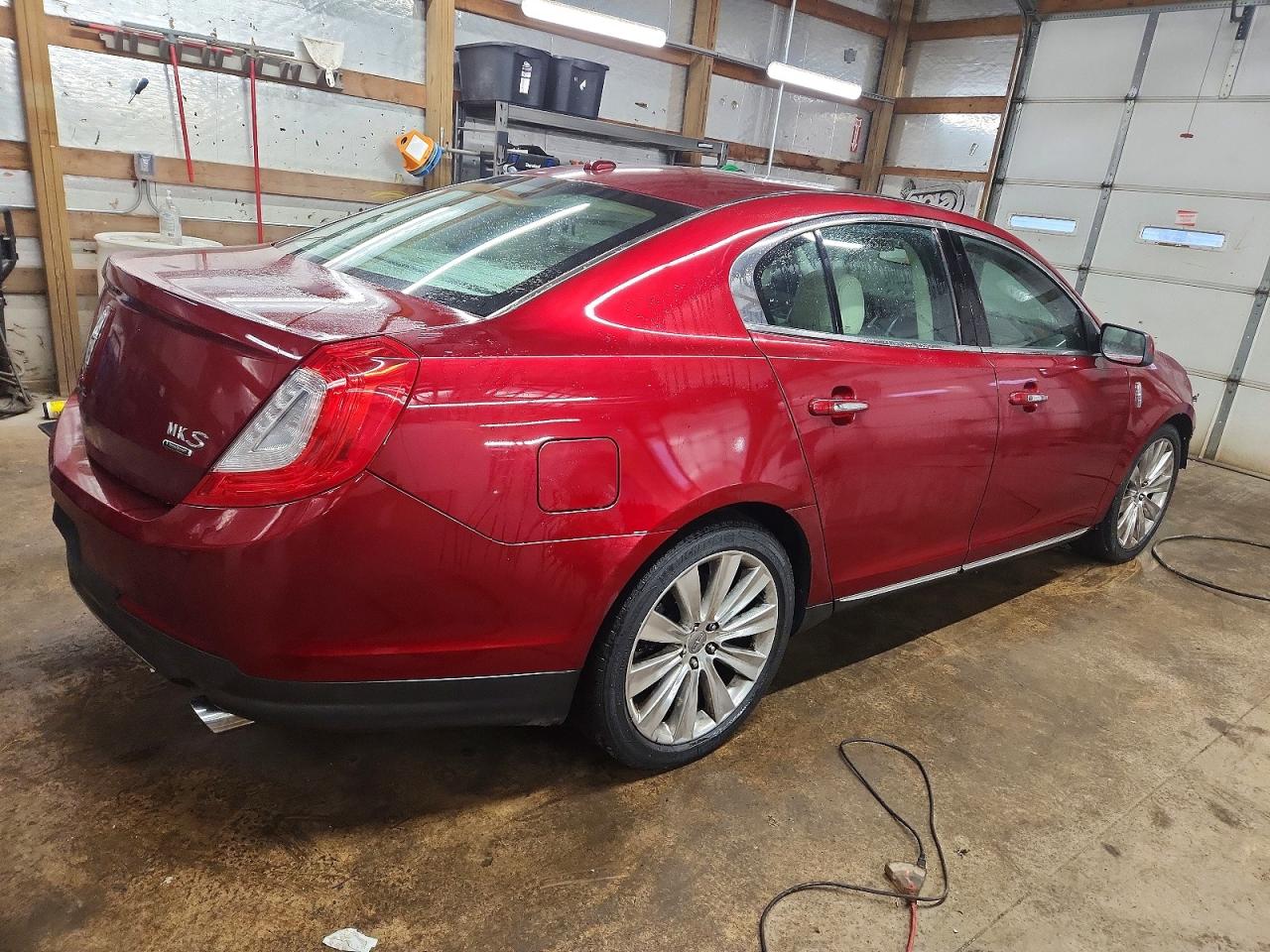 2014 LINCOLN MKS photo 3