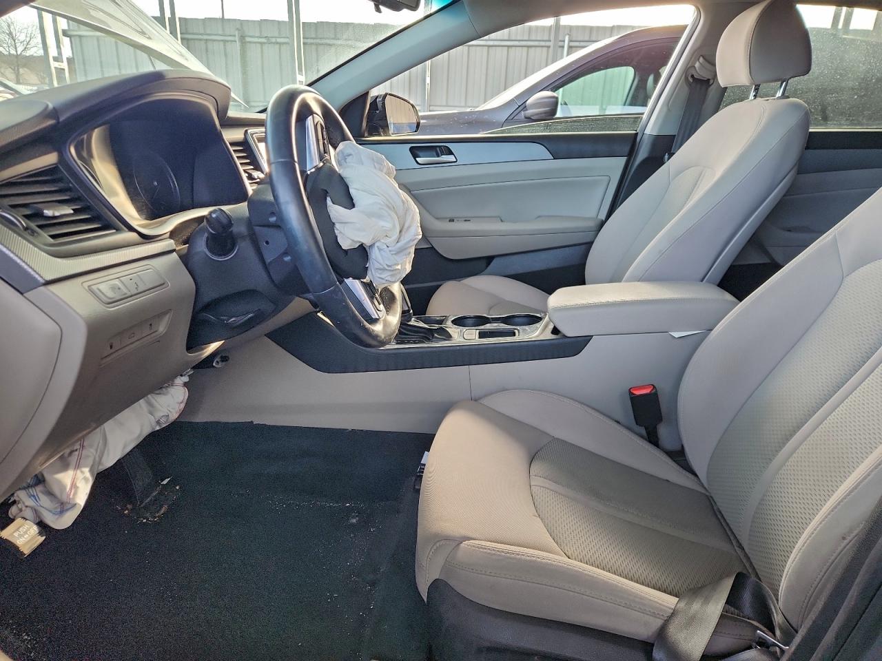 2018 HYUNDAI SONATA SPORT photo 7