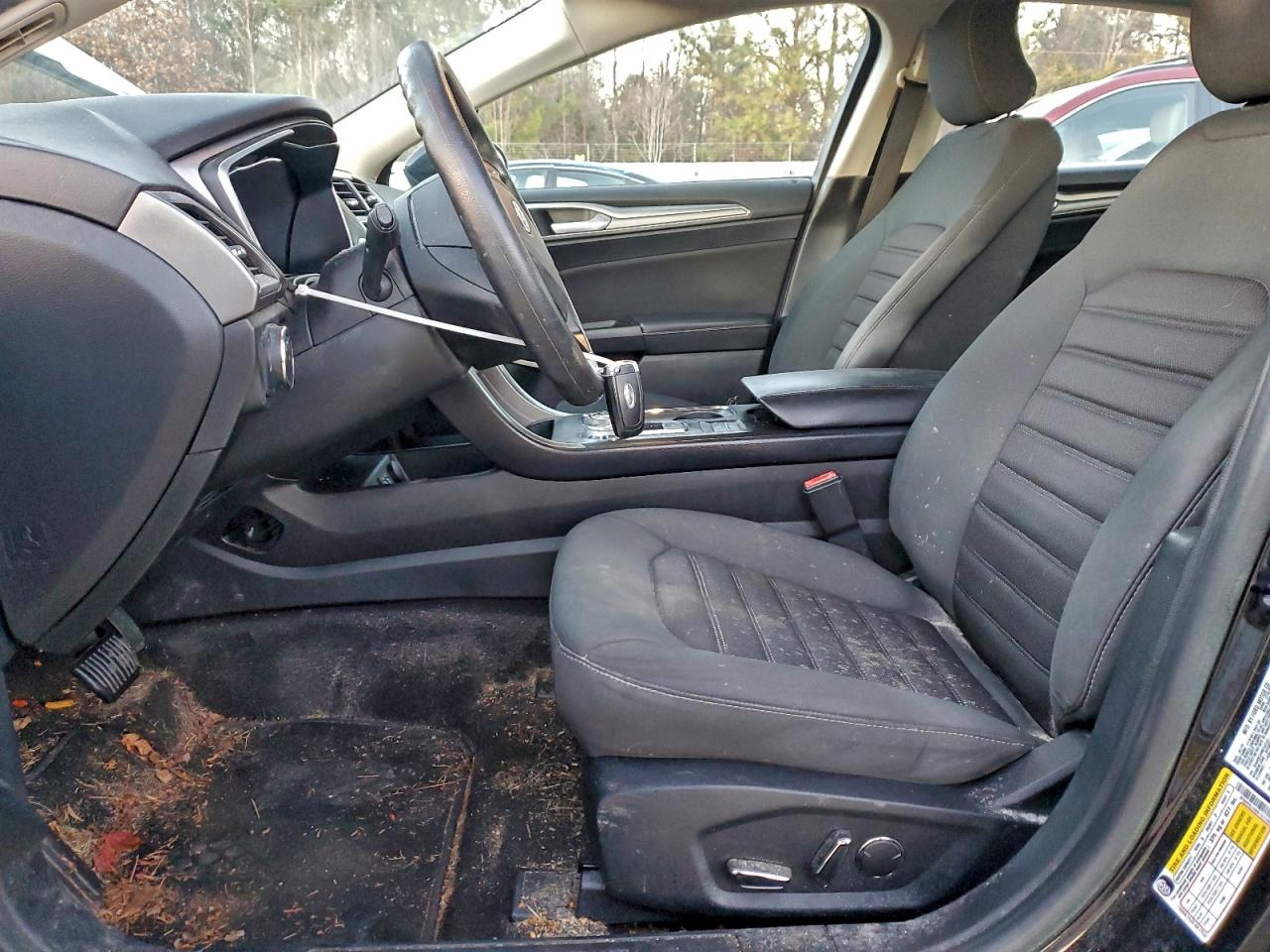 2019 FORD FUSION SE photo 7