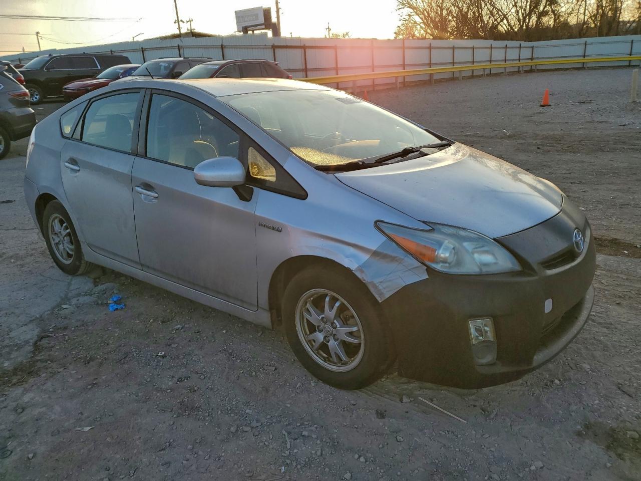 2010 TOYOTA PRIUS photo 4