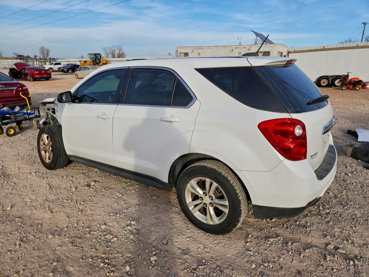 2015 CHEVROLET EQUINOX LS photo 2