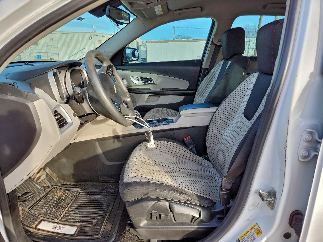 2015 CHEVROLET EQUINOX LS photo 7