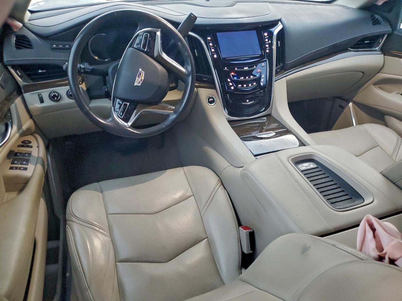 2019 CADILLAC ESCALADE LUXURY photo 8