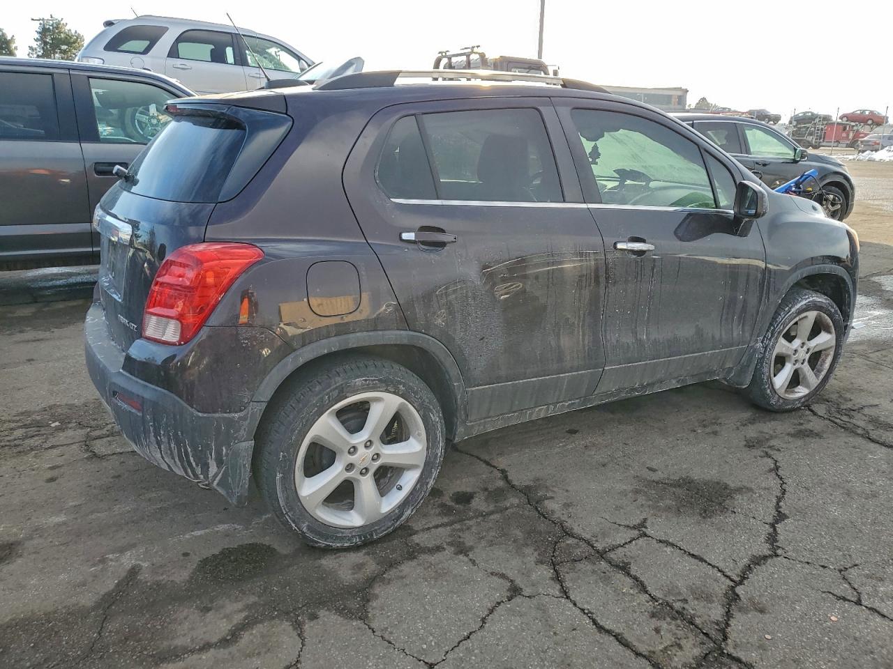 2015 CHEVROLET TRAX LTZ photo 3