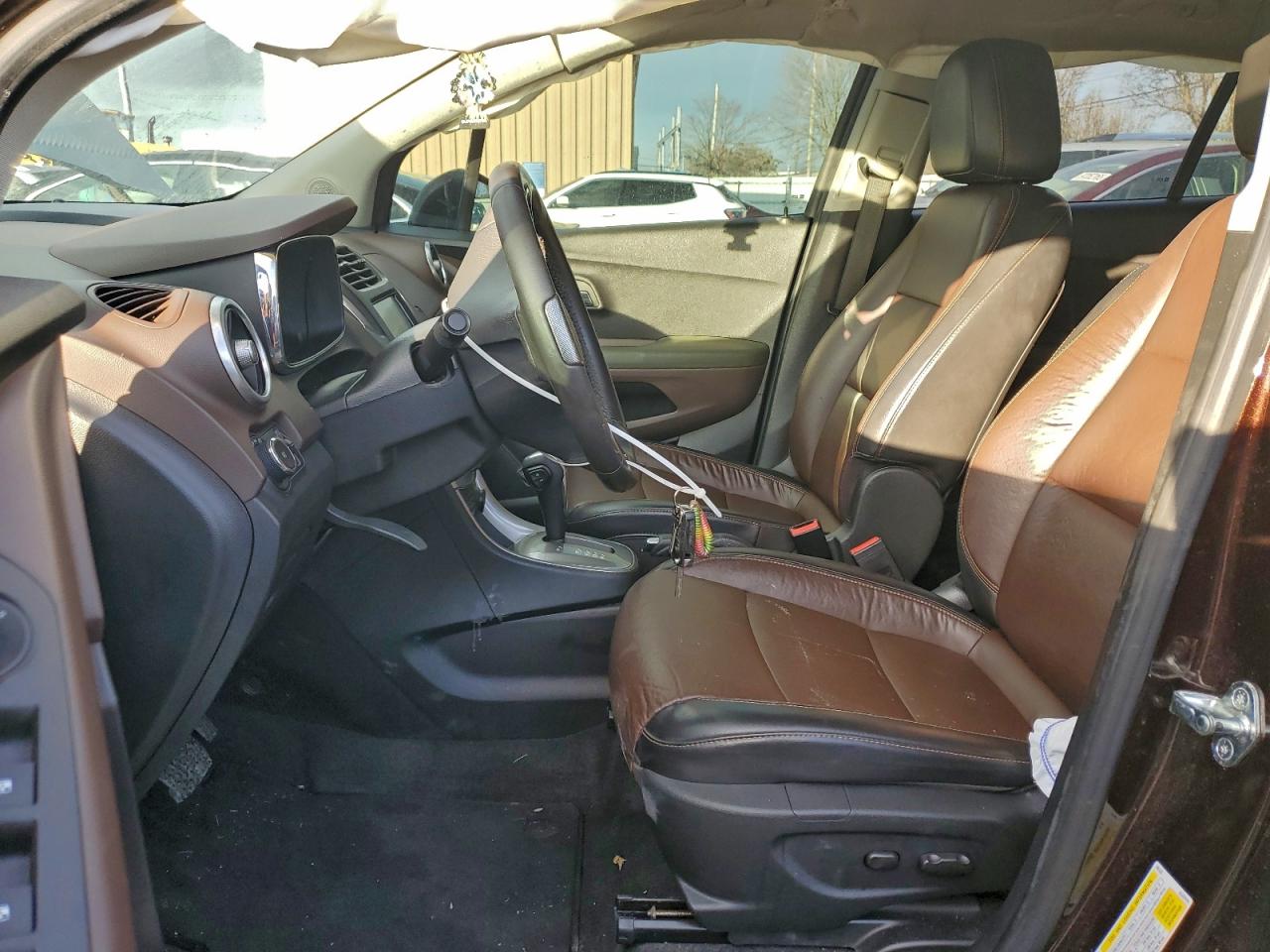 2015 CHEVROLET TRAX LTZ photo 7