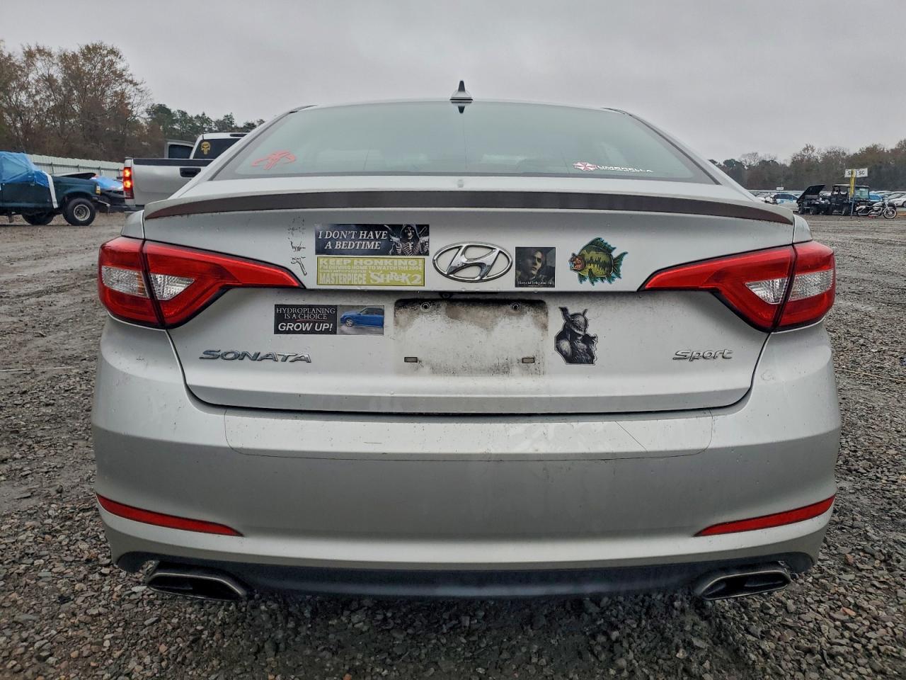 2015 HYUNDAI SONATA SPORT photo 6