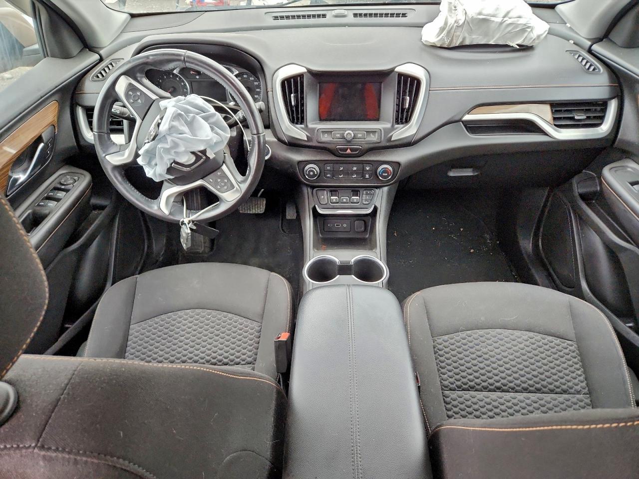 2019 GMC TERRAIN SLE photo 8