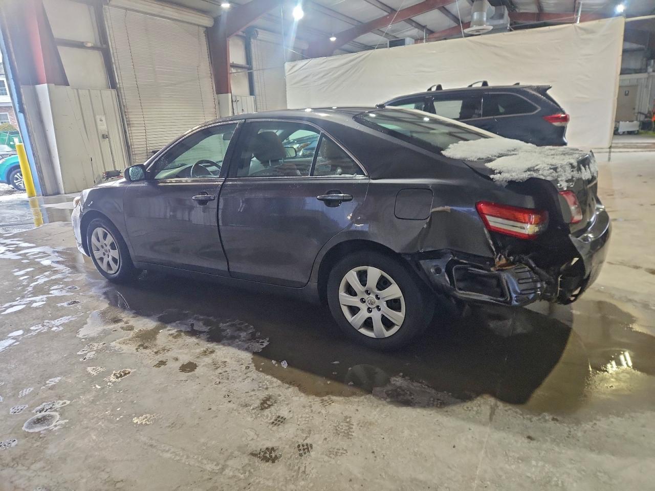 2010 TOYOTA CAMRY BASE photo 2